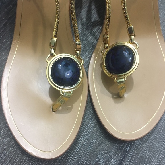 Women’s thong stacked heel sandal gold with blue - Picture 4 of 13